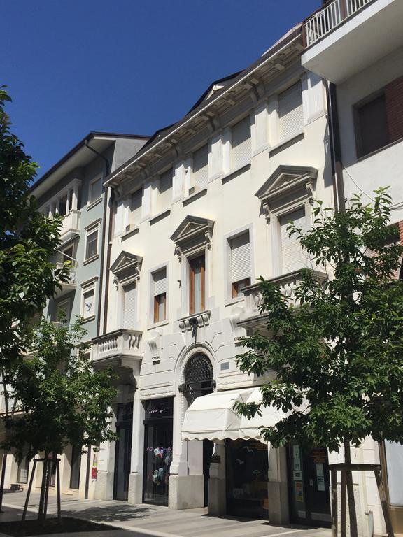 Residence Eleonora กราโด ภายนอก รูปภาพ